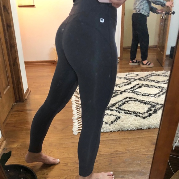 fabletics leggings - Picture 4 of 5